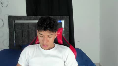 Snapshot of maximiliano_khalil chatting on February 2026 07:26:02 PM Maximiliano online show from February 2026 07:26:02 PM