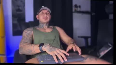 Snapshot of maximo_vega chatting on October 2025 12:43:02 AM Maximo online show from October 2025 12:43:02 AM