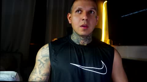 Snapshot of maximo_vega chatting on November 2025 12:57:02 AM Maximo online show from November 2025 12:57:02 AM