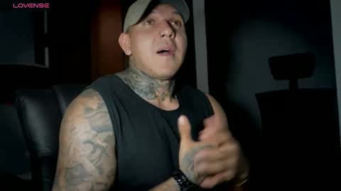 Snapshot of maximo_vega chatting on November 2025 01:20:02 AM Maximo online show from November 2025 01:20:02 AM