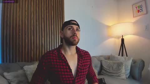 Maximo Wolf online show from March 2026 11:30:02 PM