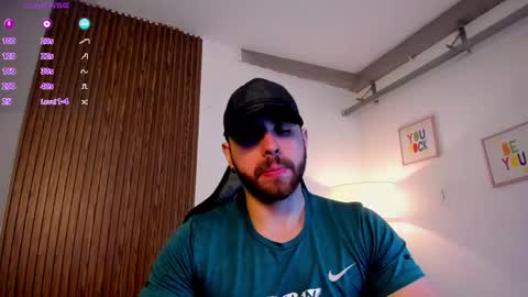Snapshot of maximo_wolf1 chatting on May 2026 08:04:02 PM Maximo Wolf online show from May 2026 08:04:02 PM