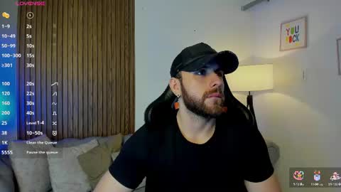Snapshot of maximo_wolf1 chatting on July 2026 11:01:02 PM Maximo Wolf online show from July 2026 11:01:02 PM