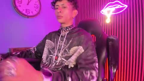 MAXIMO online show from March 2026 03:52:02 AM