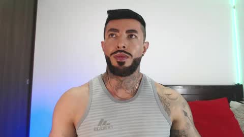 Independent Model online show from April 2026 03:23:01 AM