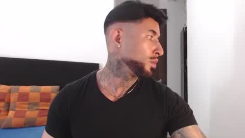 Snapshot of maximus_golden chatting on July 2026 04:50:02 AM Independent Model online show from July 2026 04:50:02 AM