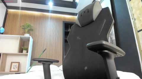 Snapshot of maximusclark1_ chatting on March 2026 11:47:02 AM Maximus online show from March 2026 11:47:02 AM