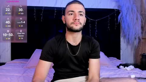 Snapshot of maximusclark1_ chatting on April 2026 12:06:02 PM Maximus online show from April 2026 12:06:02 PM