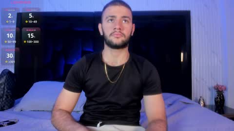 Snapshot of maximusclark1_ chatting on April 2026 12:04:01 PM Maximus online show from April 2026 12:04:01 PM