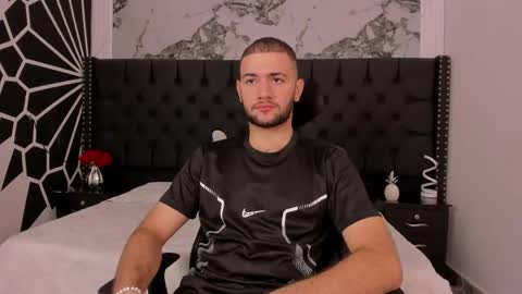 Snapshot of maximusclark1_ chatting on June 2026 12:16:02 PM Maximus online show from June 2026 12:16:02 PM