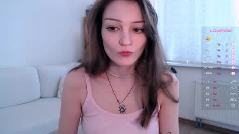 Snapshot of maxinele chatting on April 2026 01:25:02 PM Maxine online show from April 2026 01:25:02 PM