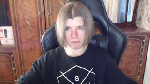 Max online show from January 2025 01:09:01 PM