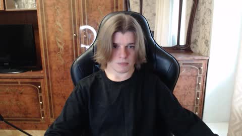 Max online show from October 2025 11:51:02 AM