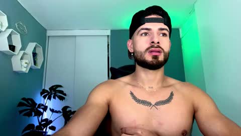 Maxi online show from November 2025 02:44:01 AM