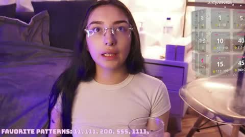 Snapshot of maxx_caprice chatting on May 2026 11:04:01 AM gabby online show from May 2026 11:04:01 AM