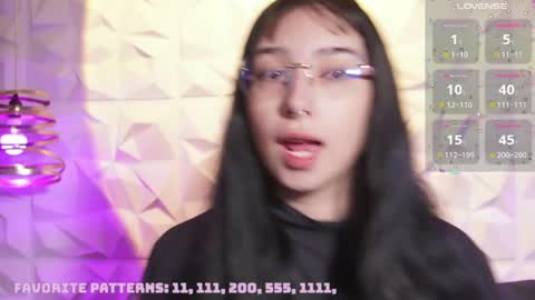 Snapshot of maxx_caprice chatting on May 2026 11:04:01 AM gabby online show from May 2026 11:04:01 AM