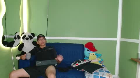 Snapshot of maxx_dick chatting on November 2025 12:53:01 PM maxx_dick online show from November 2025 12:53:01 PM