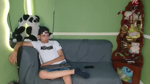 Snapshot of maxx_dick chatting on November 2025 06:10:02 PM maxx_dick online show from November 2025 06:10:02 PM