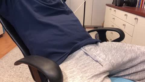 Max online show from February 2025 09:30:01 AM