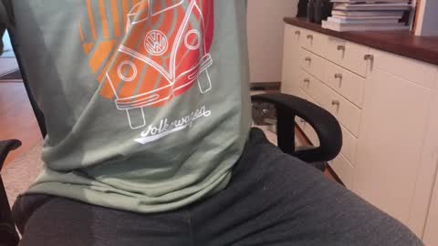 Max online show from September 2025 06:13:01 AM