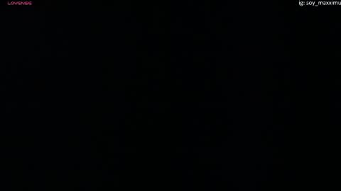 Snapshot of maxximus_10 chatting on April 2026 08:12:02 PM maxximus_10 online show from April 2026 08:12:02 PM