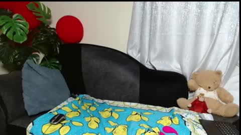 Snapshot of maxxinepetite chatting on February 2026 10:44:01 PM maxxinepetite online show from February 2026 10:44:01 PM