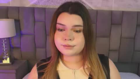 Maxine Minx online show from December 2025 03:25:01 AM