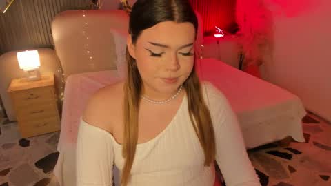 Maxine Minx online show from March 2026 11:10:01 PM