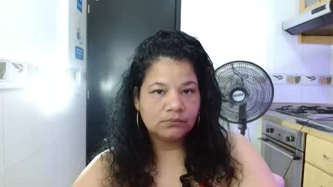 may_fk online show from December 2025 03:37:02 AM