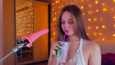 May Flower online show from January 2025 01:49:01 PM