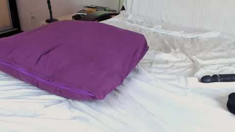 May Flower online show from February 2025 03:30:02 PM