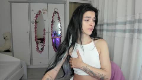 Maya online show from February 2026 05:13:02 AM