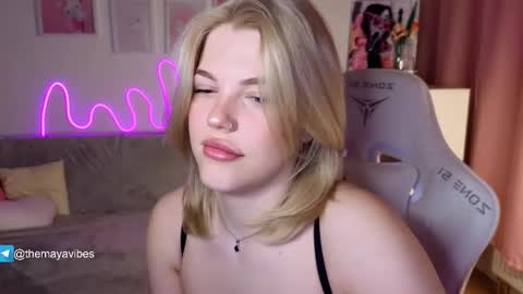 Maya online show from February 2026 03:33:02 AM