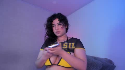 maya_house online show from September 2025 03:52:01 AM