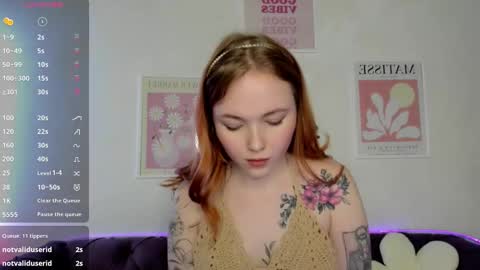 Snapshot of maya_light chatting on January 2025 12:11:02 PM Maya online show from January 2025 12:11:02 PM