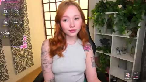 Snapshot of maya_light chatting on February 2025 01:42:01 AM Maya online show from February 2025 01:42:01 AM