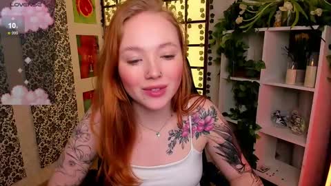 Snapshot of maya_light chatting on March 2025 05:02:01 AM Maya online show from March 2025 05:02:01 AM