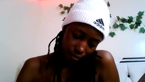 Snapshot of maya_melody chatting on July 2026 09:39:02 PM maya_melody online show from July 2026 09:39:02 PM