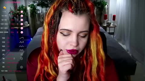 Snapshot of maya_mils chatting on January 2025 04:04:01 AM Maya Mils online show from January 2025 04:04:01 AM