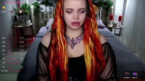 Snapshot of maya_mils chatting on January 2025 12:54:01 AM Maya Mils online show from January 2025 12:54:01 AM