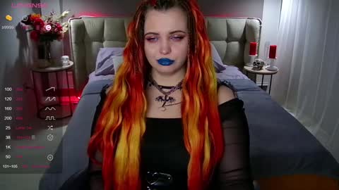 Snapshot of maya_mils chatting on January 2025 01:33:01 AM Maya Mils online show from January 2025 01:33:01 AM