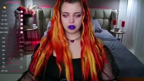 Snapshot of maya_mils chatting on February 2025 01:09:01 AM Maya Mils online show from February 2025 01:09:01 AM