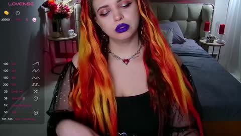 Snapshot of maya_mils chatting on February 2025 04:14:02 AM Maya Mils online show from February 2025 04:14:02 AM