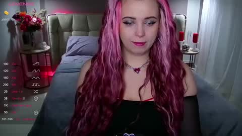 Snapshot of maya_mils chatting on February 2025 01:08:01 AM Maya Mils online show from February 2025 01:08:01 AM