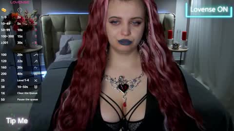 Snapshot of maya_mils chatting on March 2025 01:11:01 AM Maya Mils online show from March 2025 01:11:01 AM