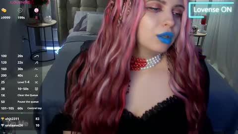 Snapshot of maya_mils chatting on March 2025 07:08:02 AM Maya Mils online show from March 2025 07:08:02 AM