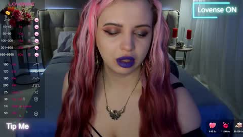 Snapshot of maya_mils chatting on March 2025 01:04:01 AM Maya Mils online show from March 2025 01:04:01 AM