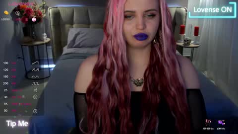 Snapshot of maya_mils chatting on March 2025 07:12:02 AM Maya Mils online show from March 2025 07:12:02 AM