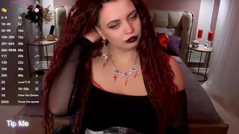 Maya Mils online show from February 2026 01:20:02 AM