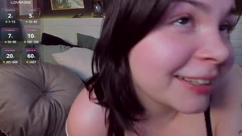 Woman online show from January 2025 11:52:01 AM